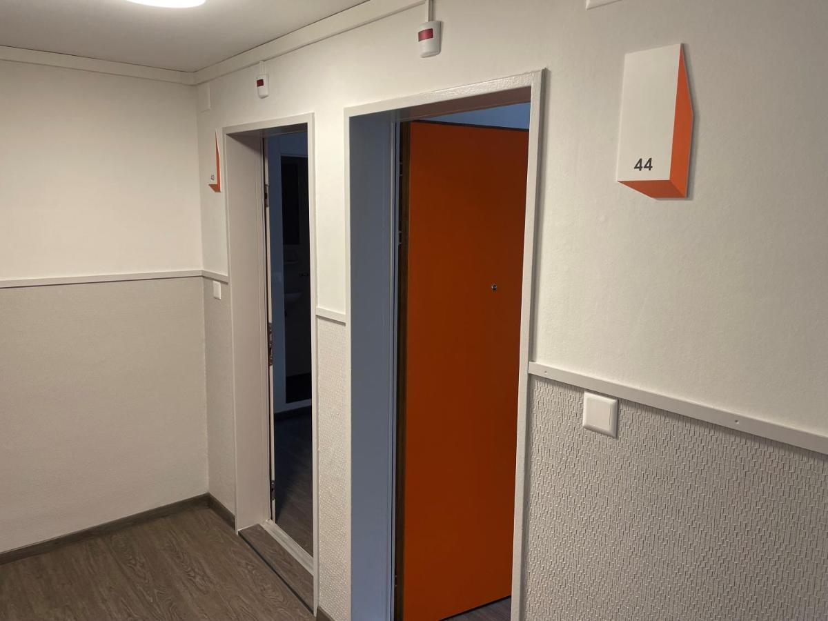 Easyhotel Zuerich Limmatplatz エクステリア 写真